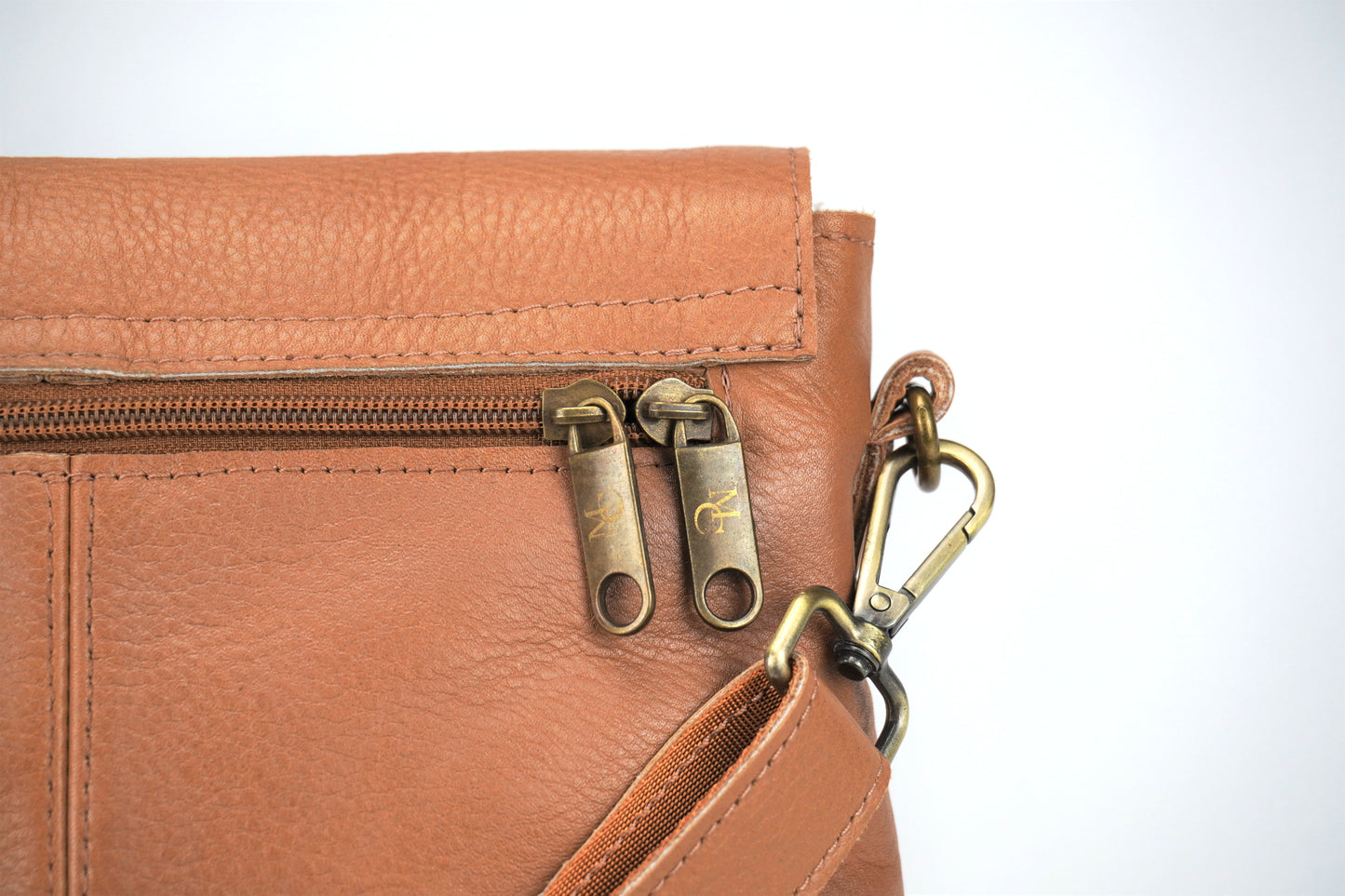 Al Andalus Damen-Umhängetasche "DUNE", karamell