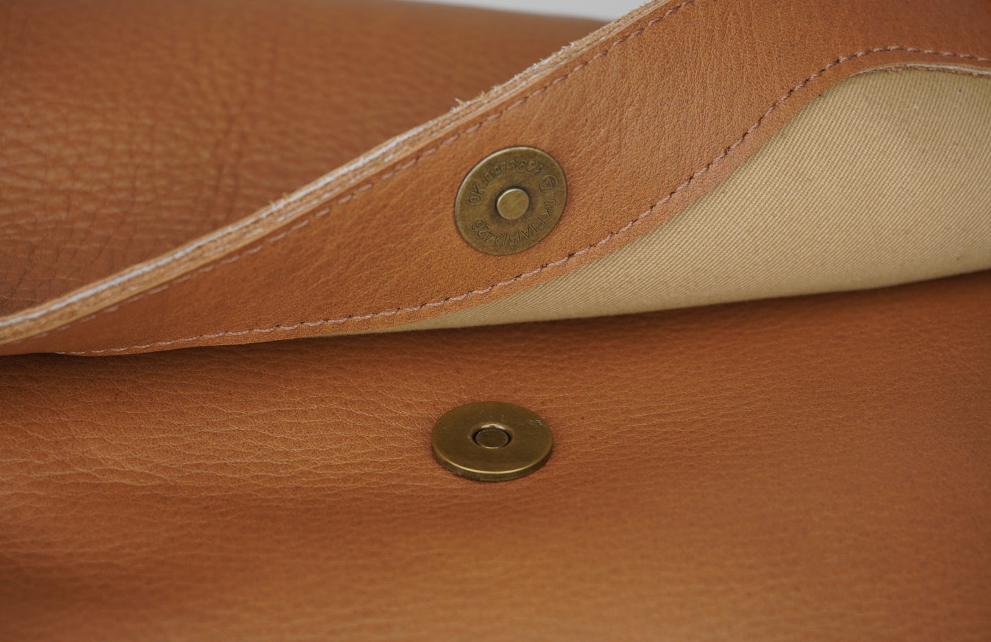 Al Andalus Damen-Umhängetasche "DUNE", karamell