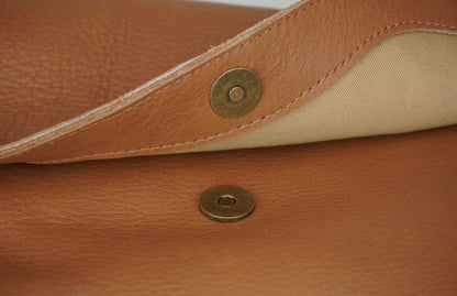 Al Andalus Damen-Umhängetasche "DUNE", karamell